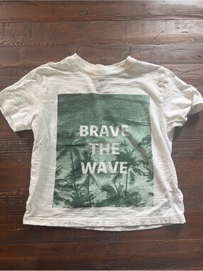 Crewcuts White Tee with Green Surf Graphic - BRAVE THE WAVE Sz 6/7